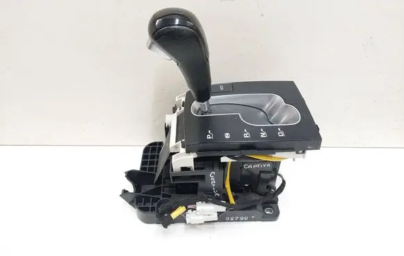 Chevrolet Captiva Gear shifter/selector S80295