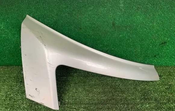 Peugeot Expert Under headlight/headlamp trim 1400110577