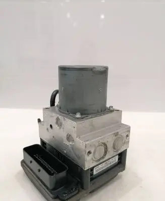 BMW X5 E70 ABS Pump 6854702 6854704