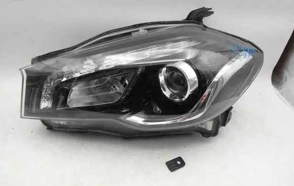 Suzuki SX4 S-Cross Headlight/headlamp 10018738