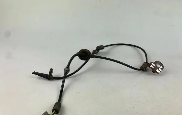 Subaru Legacy ABS brake wheel speed sensor 27540AG11