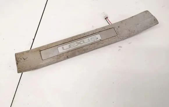 Lexus RX 300 Rear sill trim cover 6794048020 67940-48020