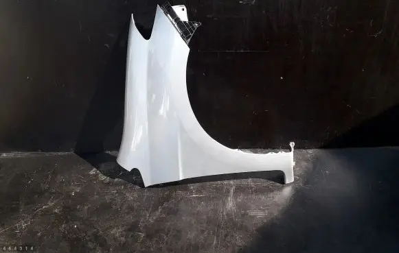 Honda FR-V Fender