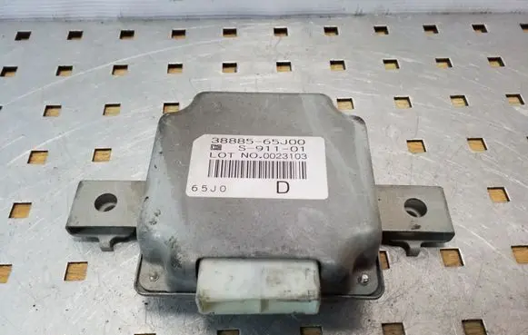 Suzuki Grand Vitara II Other control units/modules 3888565J00