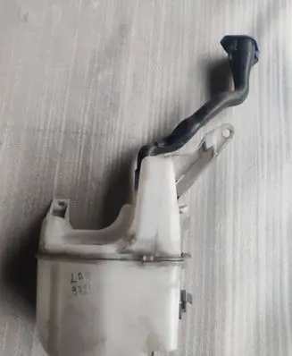 Volvo V60 Windshield washer fluid reservoir/tank 31253218 31253219