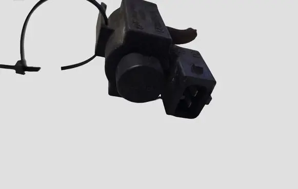 BMW X5 E70 Turbo solenoid valve 70231800 7810831