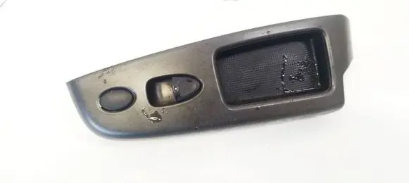 Honda Civic Front door window switch trim SNB6G0 SNB6-G0