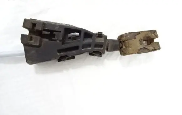 Peugeot 3008 I Handbrake/parking brake wiring cable 9673094880
