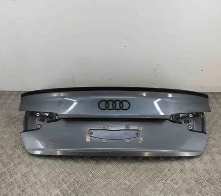 Audi A4 S4 B9 8W Tailgate/trunk/boot lid 8W5827025D
