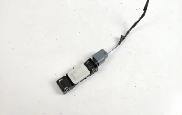 Jeep Commander Airbag deployment crash/impact sensor 04671779AC