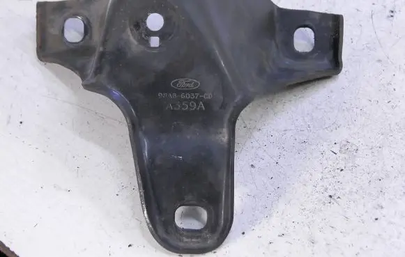 Ford Focus Engine mounting bracket 98AB-6037-CD