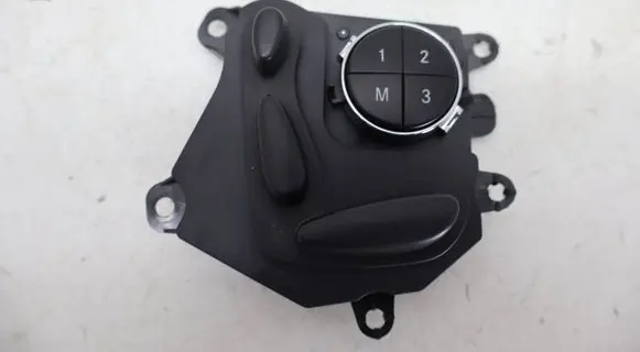 Mercedes-Benz E W211 Seat control switch 2118217979
