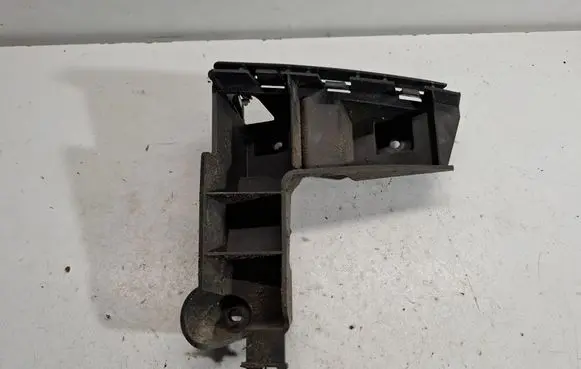 Volvo XC70 Rear bumper mounting bracket 30678651