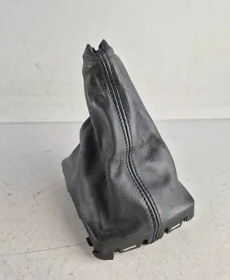 Audi A6 S6 C6 4F Gear shifter surround trim plastic 4F0863287 17643