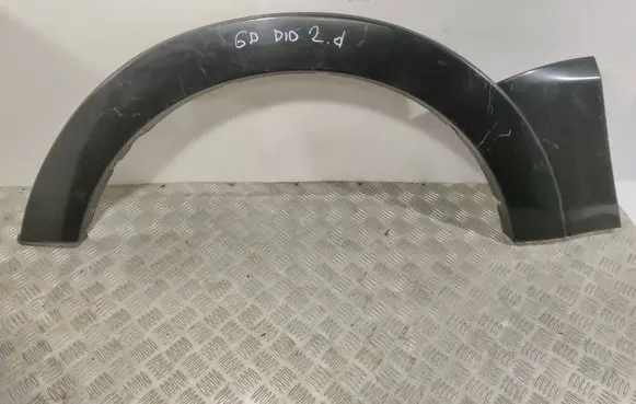 Mitsubishi Pajero Rear arch trim 7407A100
