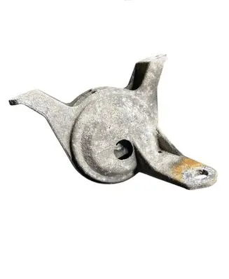 Engine mount bracket