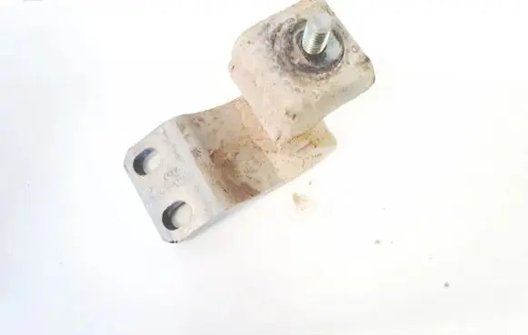 Tailgate/trunk/boot hinge