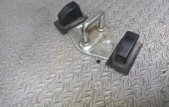 KIA Venga Trunk lock loop 