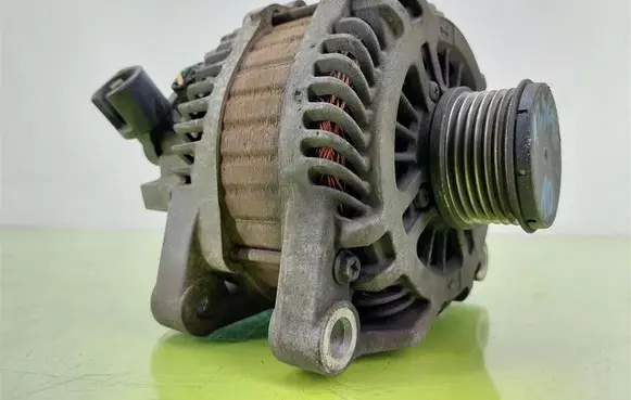 Peugeot 407 Generator/alternator 9654752880