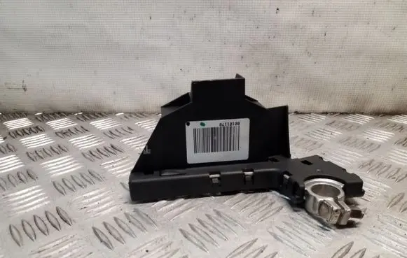 Audi Q5 SQ5 Battery relay fuse 4F0915519