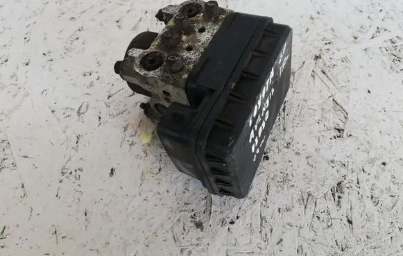 Toyota Avensis Verso ABS Pump 4451044110 8954144130