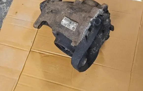 BMW X5 E70 Rear differential 7590913 50505640002
