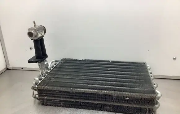 Mercedes-Benz SLK R170 Air conditioning (A/C) radiator (interior) 2208300384