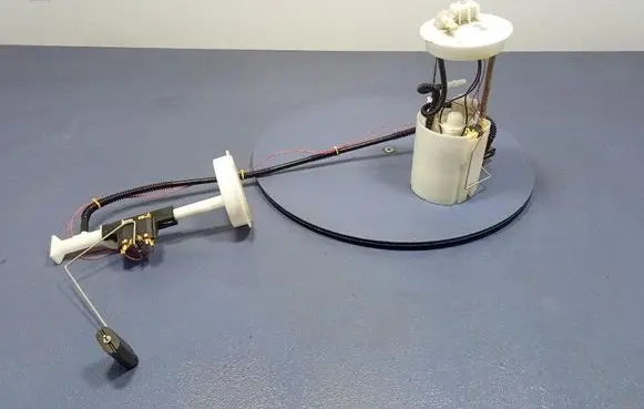 Nissan Qashqai In-tank fuel pump 170404EF1A