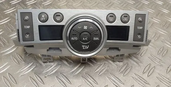 Toyota Verso Climate control unit 559000F081