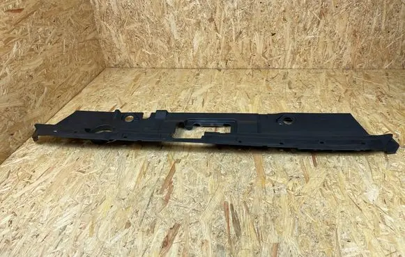 Nissan Leaf II (ZE1) Radiator trim 623225SK0A
