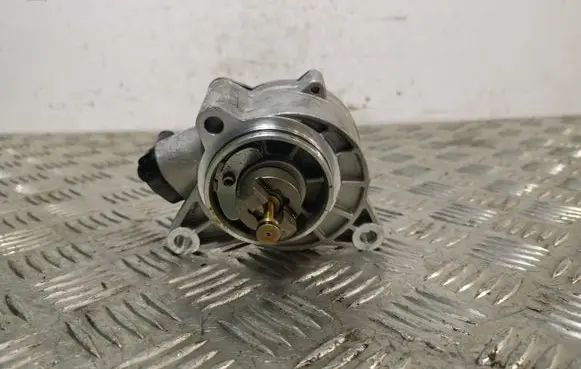 KIA Stonic Vacuum pump 2881007070