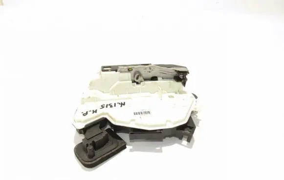 Skoda Yeti (5L) Front door lock 5E2837015