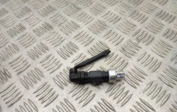 Air conditioning (A/C) pressure sensor