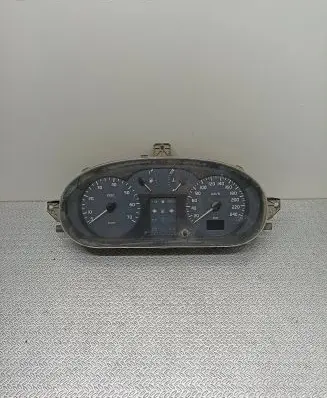 Renault Scenic I Speedometer (instrument cluster) P8200071811 NS0628000C 216585887