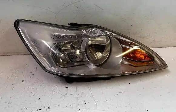 Ford Focus Headlight/headlamp 8M5113W029AE 11802