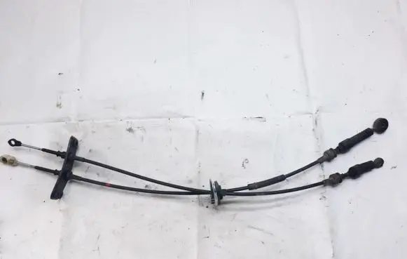 Hyundai i10 Gear shift cable linkage