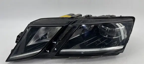 Skoda Octavia Mk3 (5E) Headlight/headlamp 5E1941015D 3641623