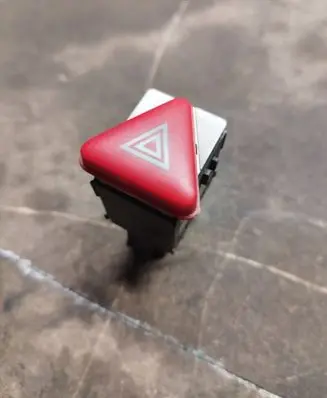 Skoda Fabia Mk1 (6Y) Hazard light switch 6Y0953235 31805