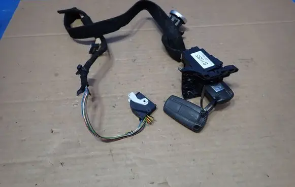 BMW 3 E90 E91 Ignition lock 6954720
