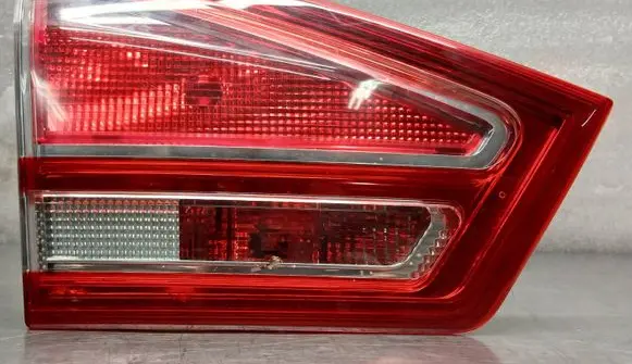 Ford B-MAX Tailgate rear/tail lights AV1113A603AG