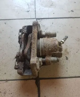 Volvo V70 Front brake caliper