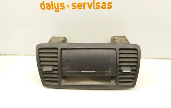 Subaru Legacy Glove box central console 