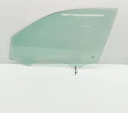 Audi RS Q3 Front door window glass four-door 8U0845201
