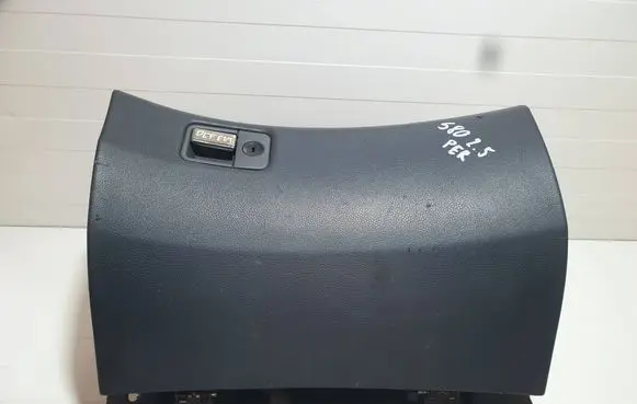 Volvo S80 Glove box 9164486