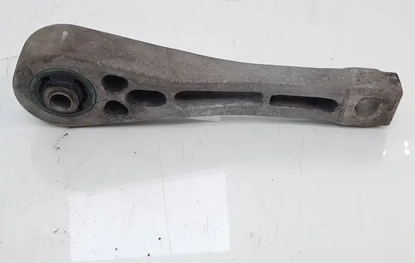 Volkswagen Jetta V Gearbox mount 1K0199855L