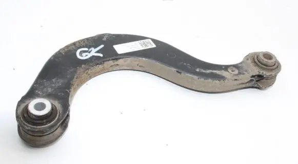 Skoda Superb B8 (3V) Rear upper control arm/wishbone 5Q0505323D