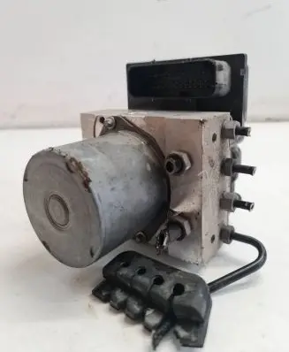 BMW X3 E83 ABS Pump 3413978 3413980