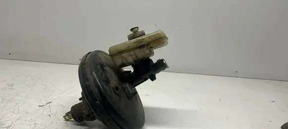BMW 3 E36 Brake booster 1163471