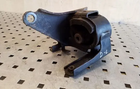 Toyota RAV 4 (XA20) Gearbox mount