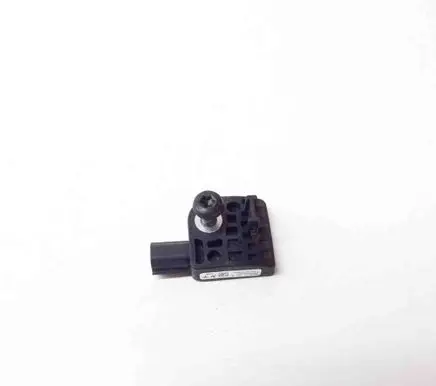Tesla Model S Airbag deployment crash/impact sensor 100527400B